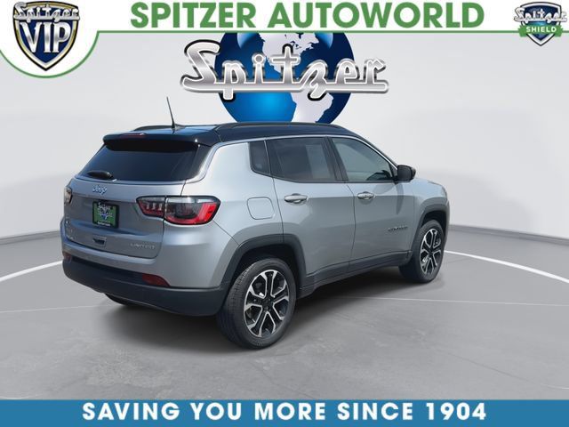 Used 2024 Jeep Compass Limited w/ Sun and Sound Group AWD/4WD image 9