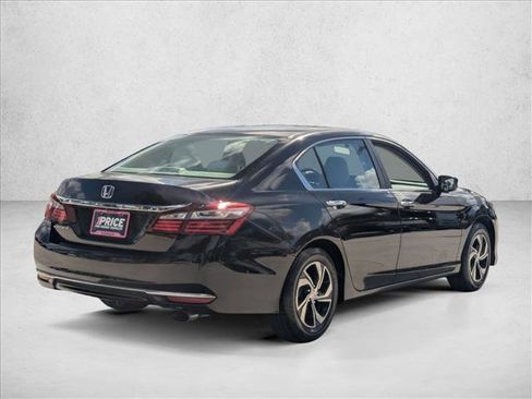 Used 2017 Honda Accord LX image 5