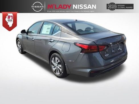 New 2025 Nissan Altima 2.5 S image 5