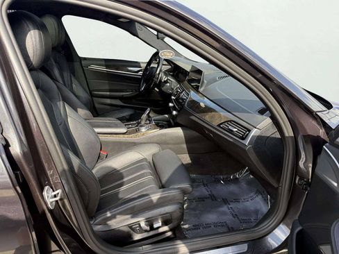 Used 2018 BMW 540i xDrive AWD/4WD image 12