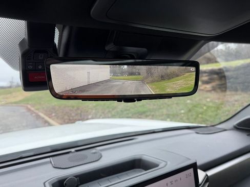 Used 2025 Toyota Tundra Limited image 8