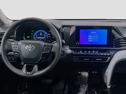 Used 2025 Toyota Camry LE w/ Convenience Package AWD/4WD image 18