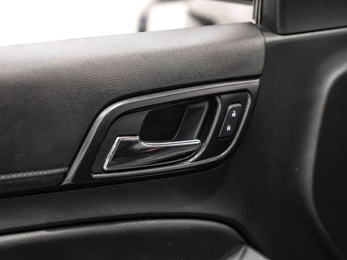 Used 2018 Chevrolet Tahoe LT AWD/4WD image 54
