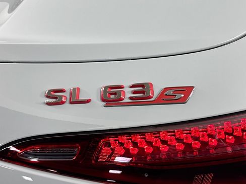 New 2025 Mercedes-Benz SL 63 AMG S e Performance 4MATIC image 9