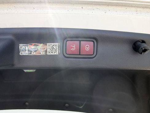 Certified 2023 Mercedes-Benz C 300 Sedan image 24