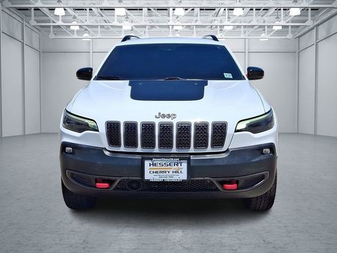 Used 2022 Jeep Cherokee Trailhawk w/ Premium Leather Package AWD/4WD image 3