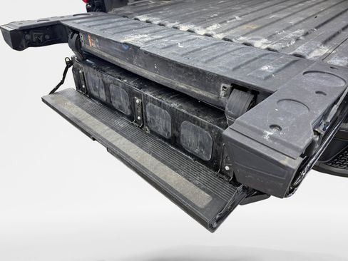 Used 2022 GMC Sierra 1500 Elevation w/ Preferred Package AWD/4WD image 23