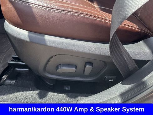 Used 2018 Subaru Forester 2.5i Touring AWD/4WD image 14