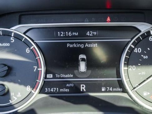 Certified 2022 Nissan Rogue SV w/ SV Premium Package image 38