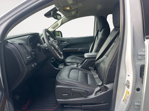 Used 2019 GMC Canyon Denali image 15