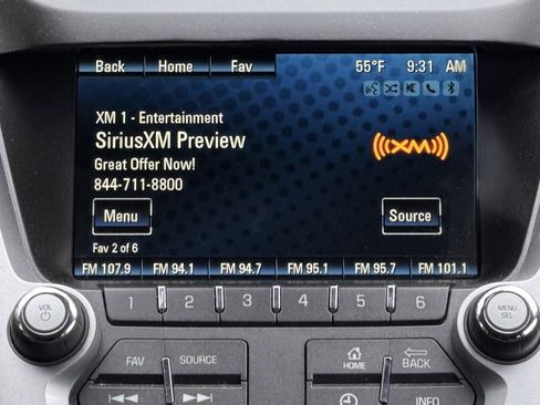 Used 2017 Chevrolet Equinox LT w/ Convenience Package FWD image 11