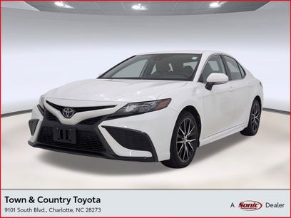 Used 2022 Toyota Camry SE