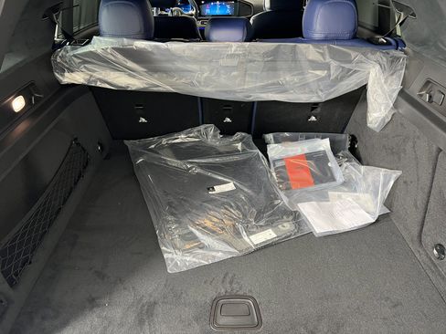 New 2026 Mercedes-Benz GLE 63 AMG S image 24