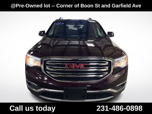 Used 2017 GMC Acadia SLE AWD/4WD image 8
