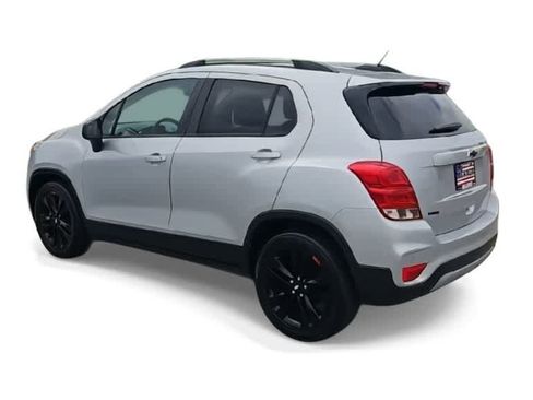 Used 2020 Chevrolet Trax LT w/ Redline Edition image 6