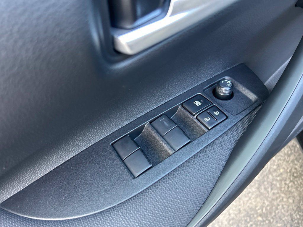 New 2026 Toyota Corolla SE w/ SE Package FWD image 11