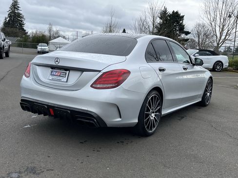 Used 2018 Mercedes-Benz C 300 Sedan image 5