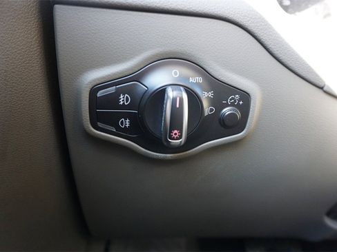 Used 2011 Audi Q5 3.2 Prestige image 4