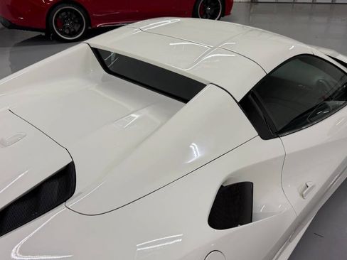 Used 2019 Ferrari 488 Spider RWD image 15