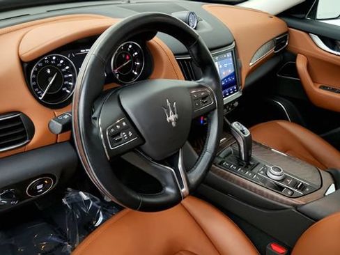 Used 2022 Maserati Levante Modena AWD/4WD image 49
