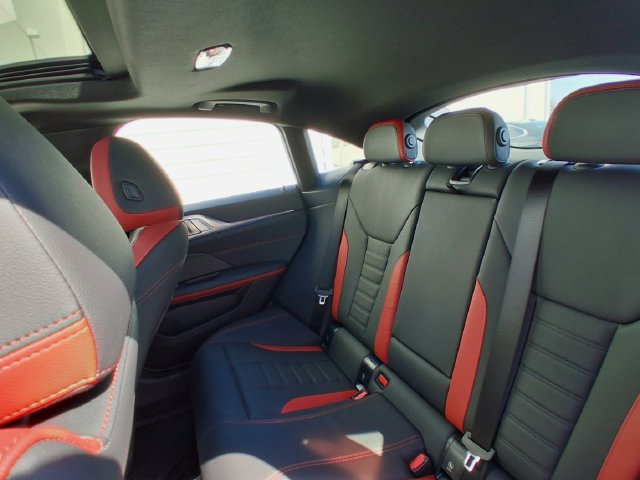 New 2026 BMW M440i w/ Premium Package RWD image 27