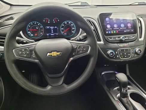 Used 2024 Chevrolet Malibu LT FWD image 22