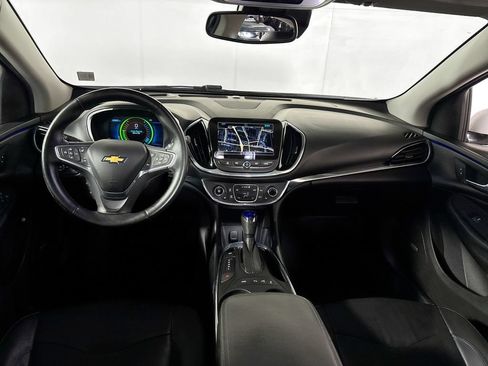 Used 2017 Chevrolet Volt Premier w/ Driver Confidence II Package FWD image 12