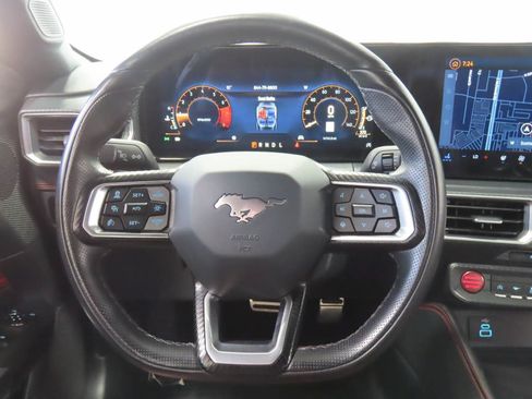 Used 2025 Ford Mustang Premium RWD image 8
