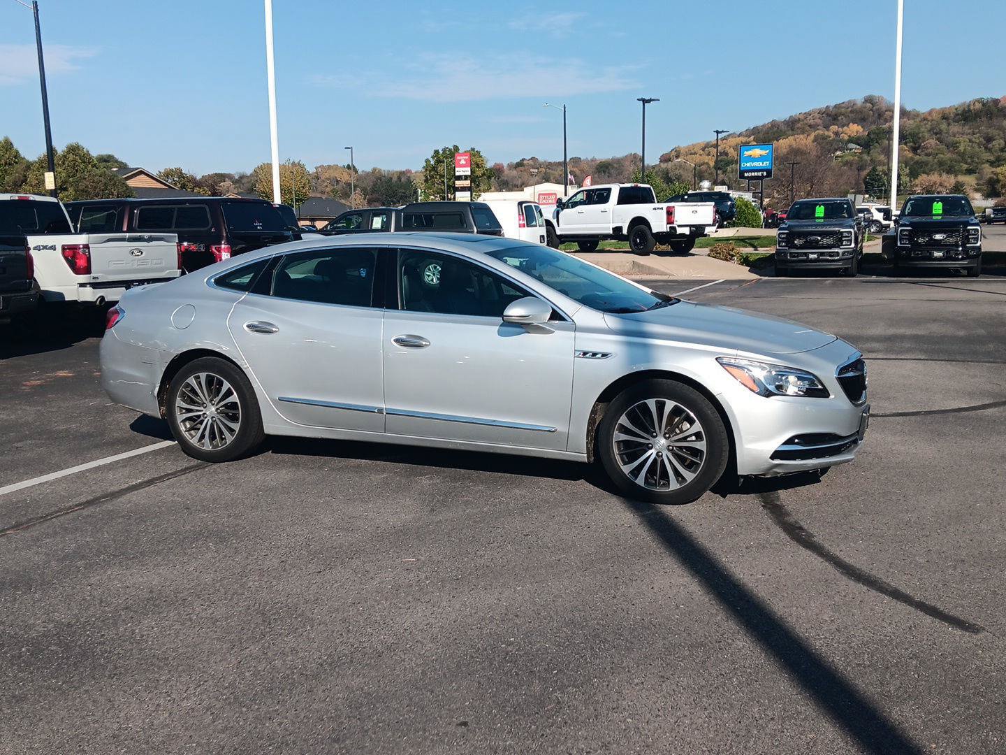 Used 2017 Buick LaCrosse Essence w/ Sun and Shade Package FWD image 2
