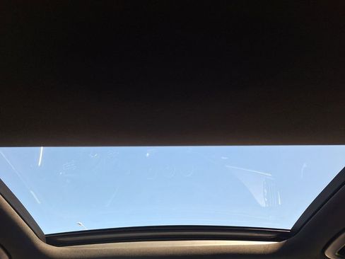 Used 2019 Kia Stinger GT2 image 22