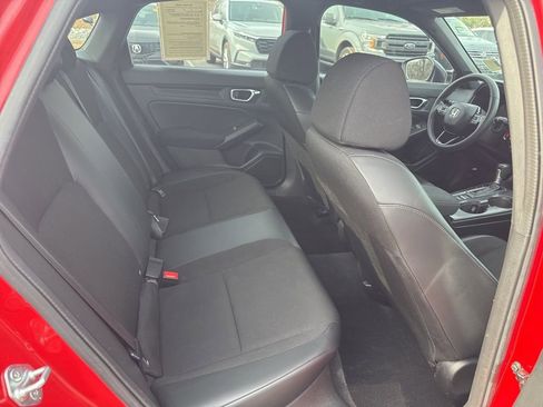 Used 2023 Honda Civic Sport image 12