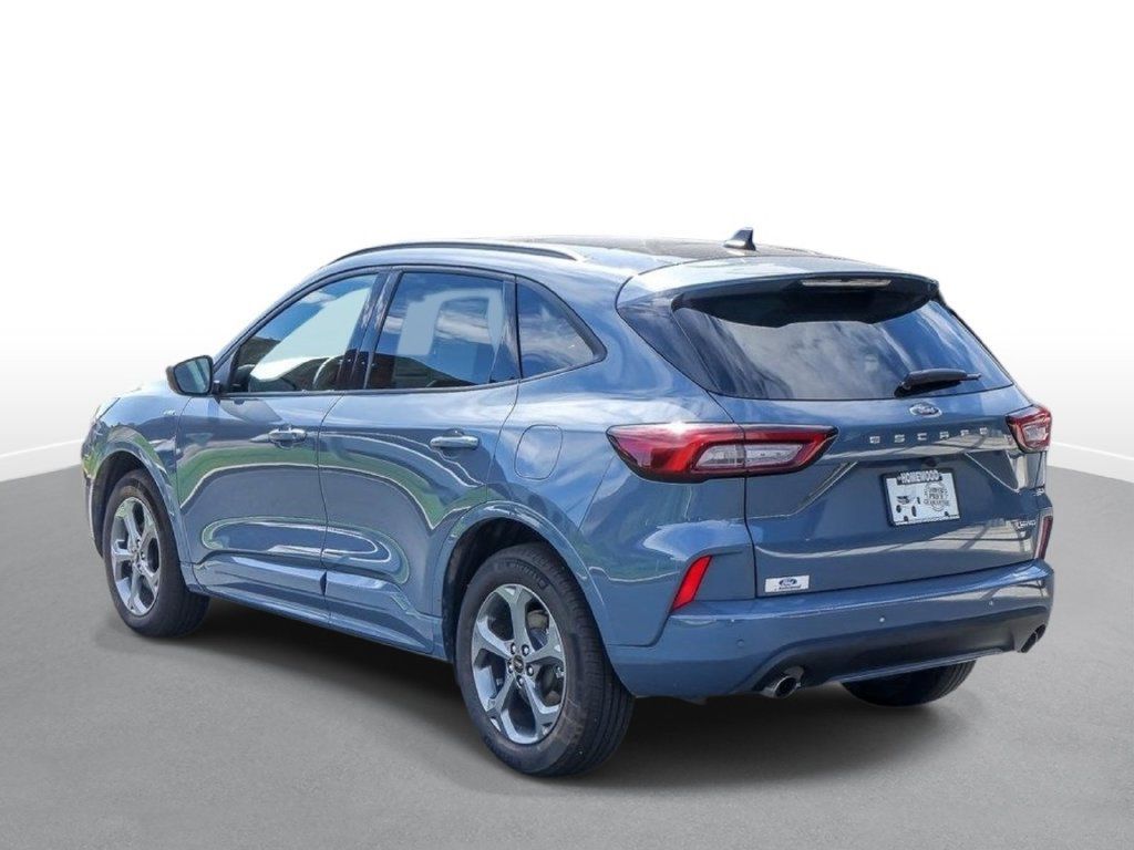 Used 2024 Ford Escape ST-Line w/ Tech Pack #1 AWD/4WD image 8