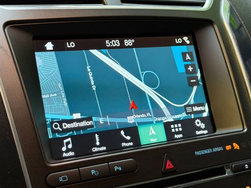Used 2018 Ford Explorer Limited w/ Equipment Group 301A FWD image 29