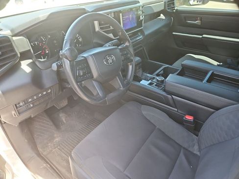 Used 2025 Toyota Tundra SR5 w/ SR5 Convenience Package AWD/4WD image 12