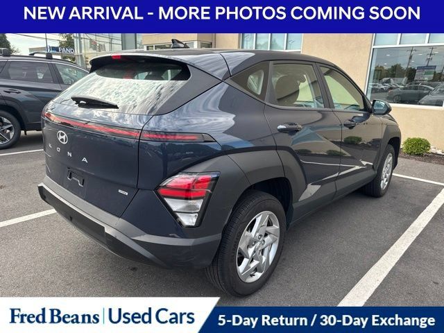 Used 2024 Hyundai Kona SE AWD/4WD image 3