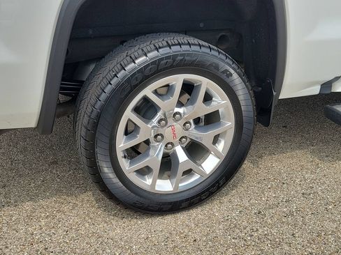 Used 2018 GMC Sierra 1500 SLT AWD/4WD image 5