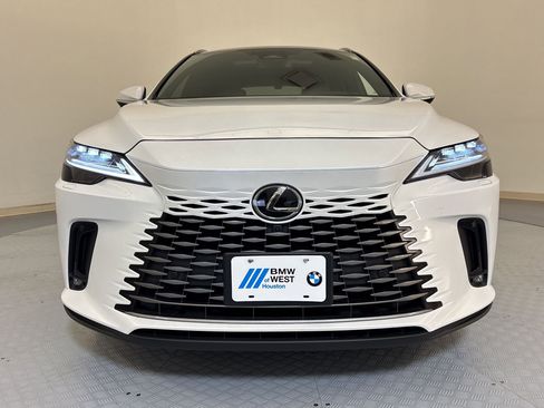 Used 2025 Lexus RX 350 AWD w/ Convenience Package image 5