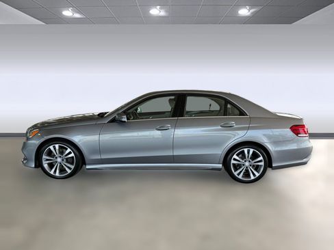 Used 2014 Mercedes-Benz E 350 Sedan image 2
