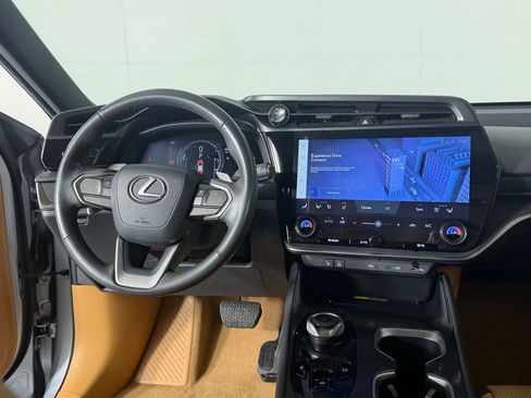 Used 2023 Lexus RZ 450e Premium w/ Technology Package image 14