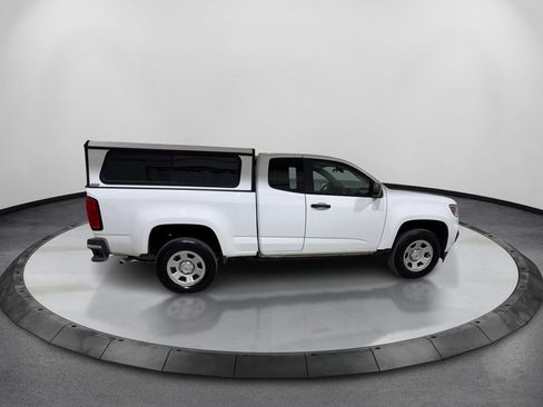 Used 2022 Chevrolet Colorado W/T RWD image 4