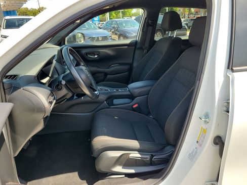Certified 2024 Honda HR-V Sport image 6