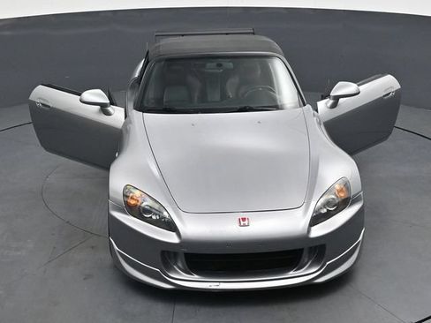 Used 2005 Honda S2000 image 37