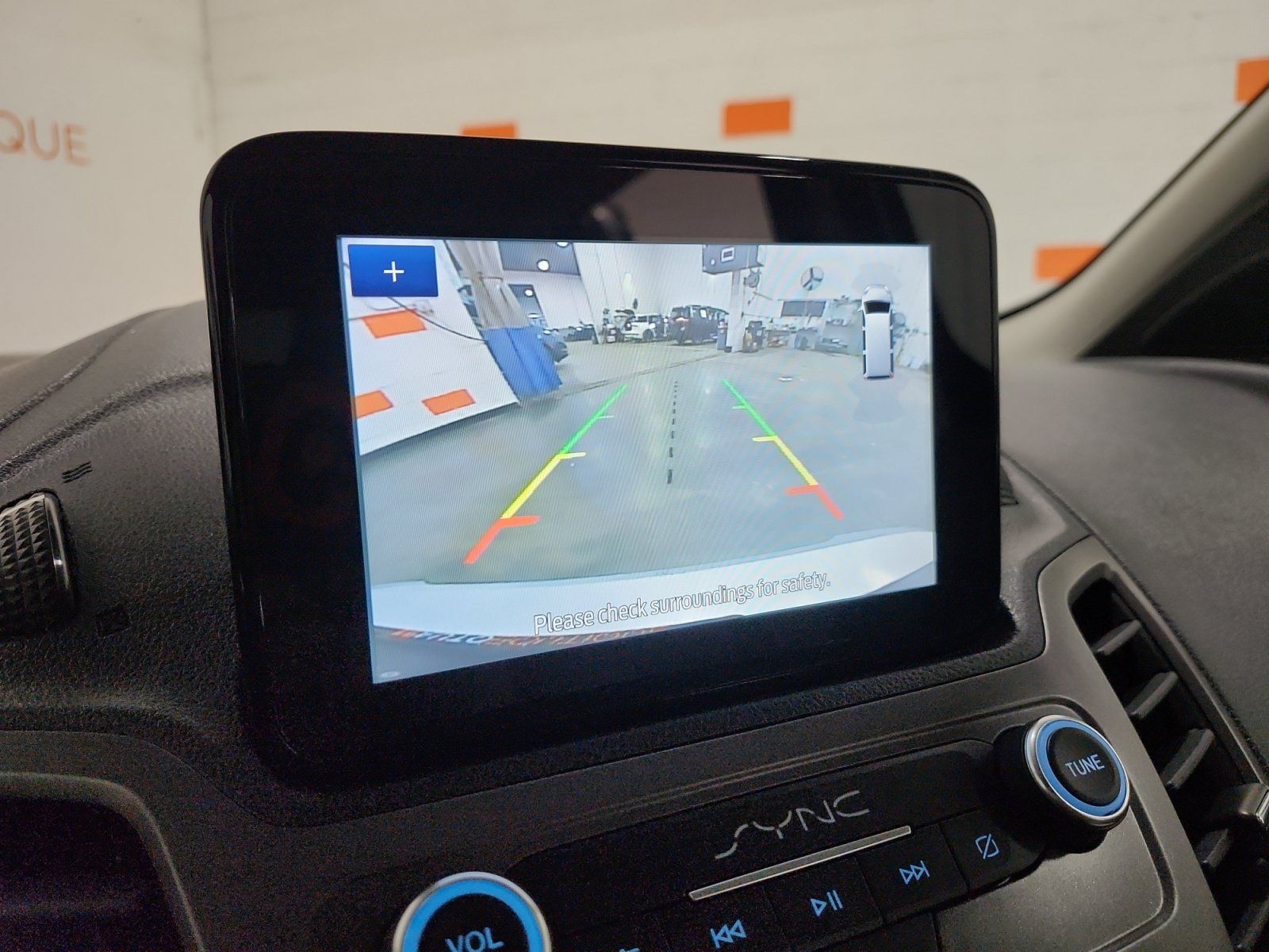 Used 2022 Ford Transit Connect XLT FWD image 18