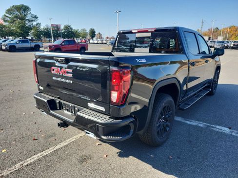 New 2026 GMC Sierra 1500 Elevation image 3