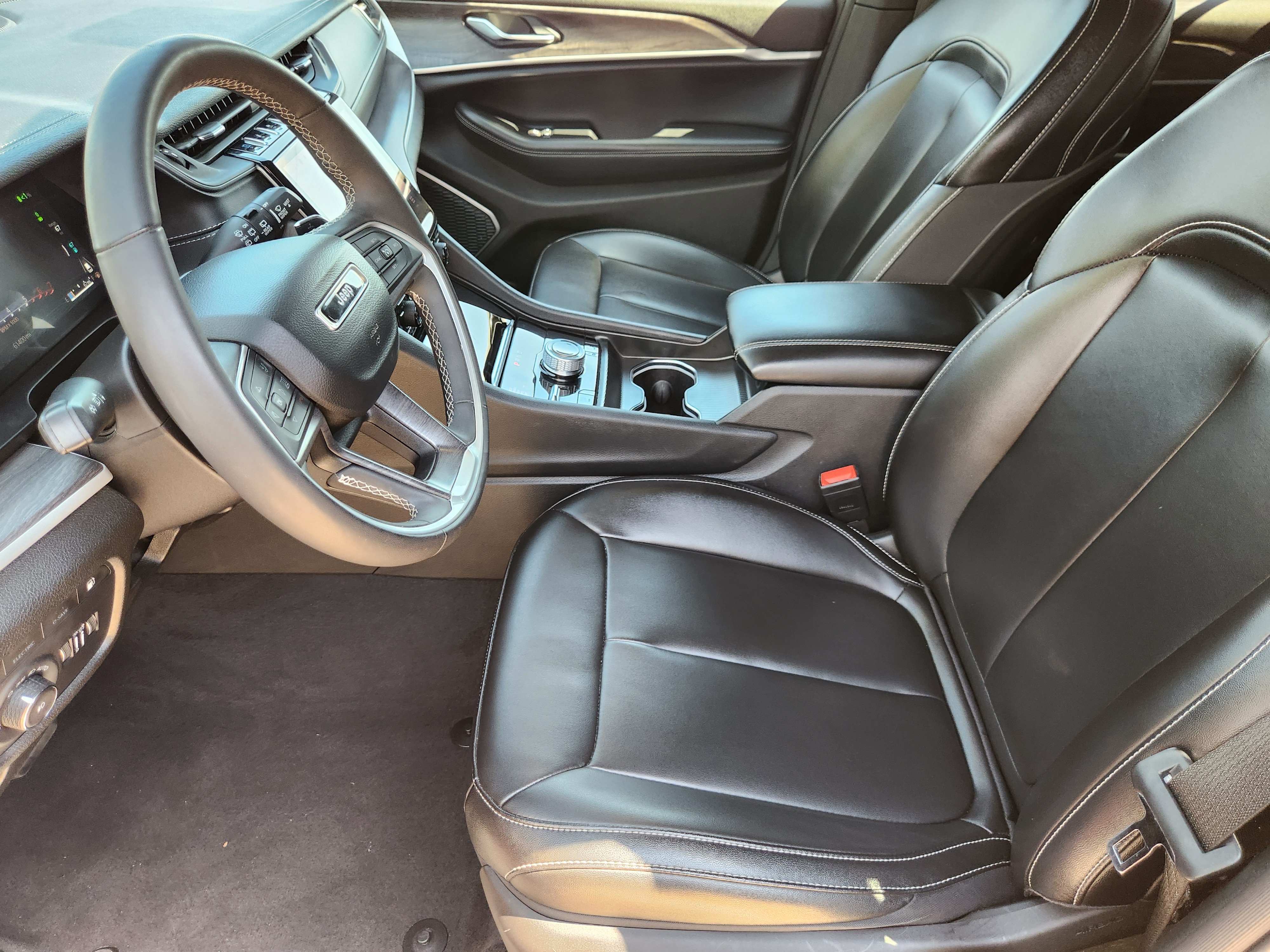 Used 2024 Jeep Grand Cherokee Limited 4xe AWD/4WD image 14