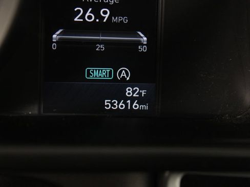 Certified 2023 Hyundai Elantra SE FWD image 28