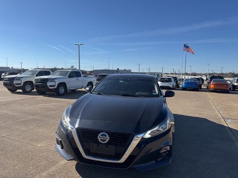 Used 2020 Nissan Altima 2.5 SL image 5