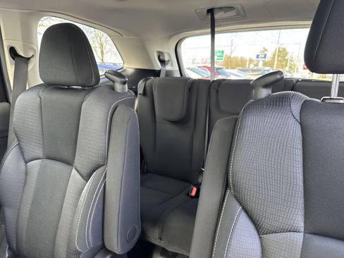 Used 2021 Subaru Ascent Premium w/ Sport Package image 20