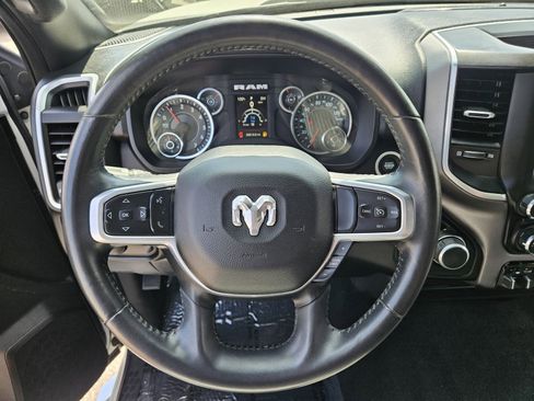 Used 2024 RAM 2500 Big Horn AWD/4WD image 25