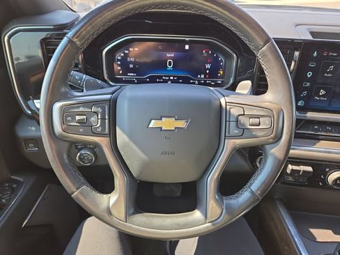 Used 2023 Chevrolet Silverado 1500 High Country w/ High Country Premium Package AWD/4WD image 18